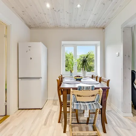 فيلة Leete Residence- 5br Elegant Family With Huge Garden&free Parking تالين