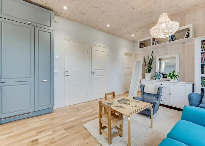 Leete Residence- 5br Elegant Family With Huge Garden&free Parking ヴィラ タリン