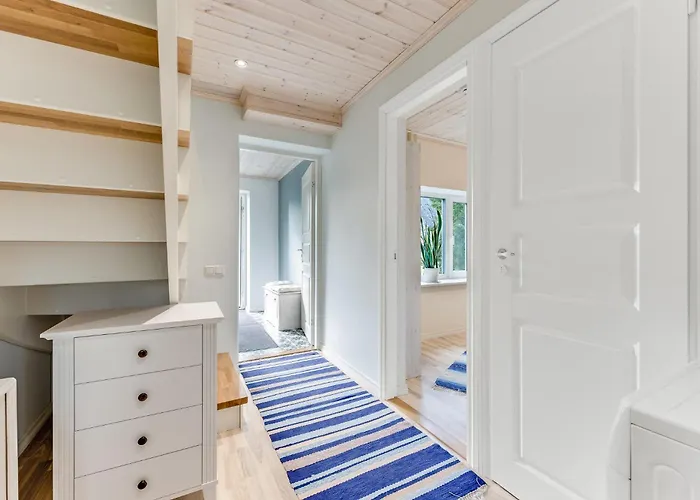 Leete Residence- 5br Elegant Family With Huge Garden&free Parking * Ταλίν