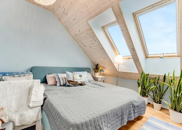 Leete Residence- 5br Elegant Family With Huge Garden&free Parking ヴィラ タリン