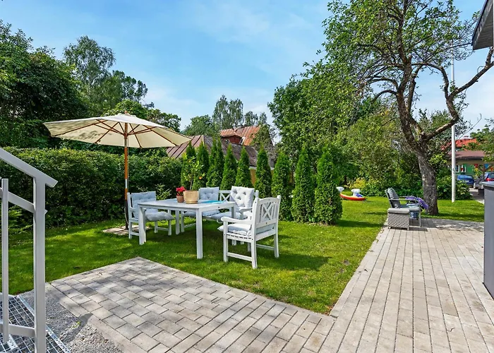 Leete Residence- 5br Elegant Family With Huge Garden&free Parking ヴィラ *