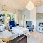 Βίλα Leete Residence- 5br Elegant Family With Huge Garden&free Parking