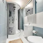 Βίλα Leete Residence- 5br Elegant Family With Huge Garden&free Parking