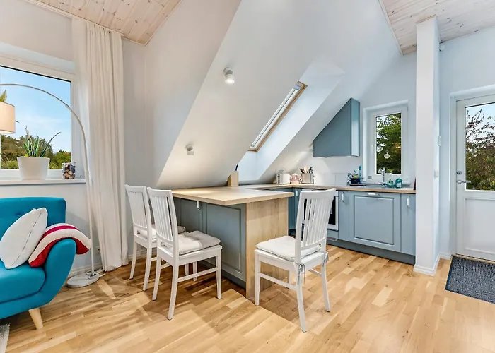 Leete Residence- 5br Elegant Family With Huge Garden&free Parking Villa