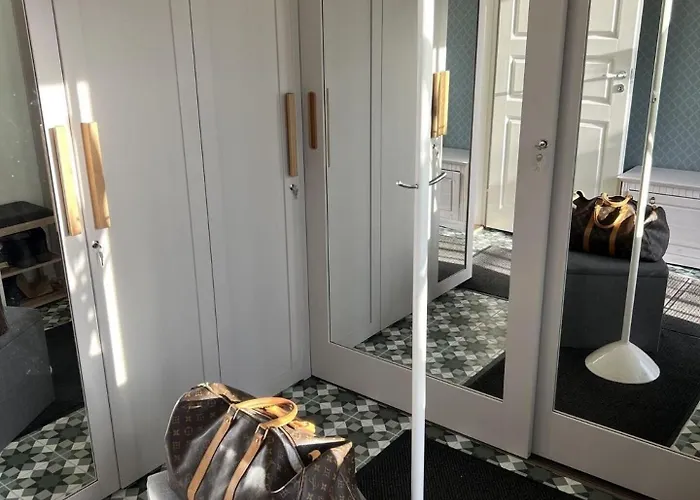 Villa Leete Residence- 5br Elegant Family With Huge Garden&free Parking *